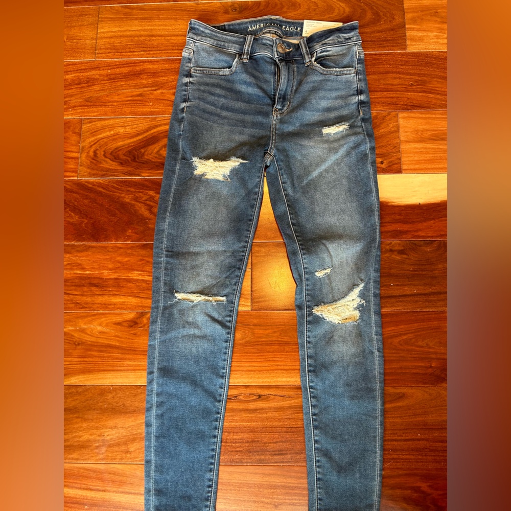 NWT American Eagle Next Level Stretch jeans